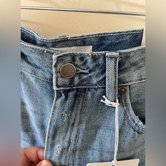 ✨NWT Women’s JBD Denim Distressed Shorts Size S - Picture 5 of 11